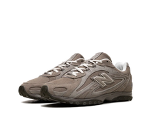 Tênis New Balance 204L 'Mushroom Arid Stone' Marrom